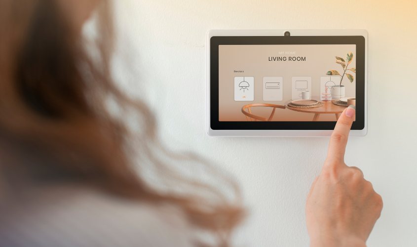 Smart Home Technology in Modern Kelowna Luxury Homes